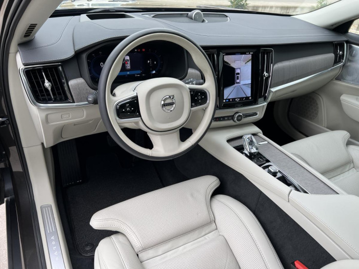 Volvo V90 CROSS COUNTRY B5 AWD ULTIMATE