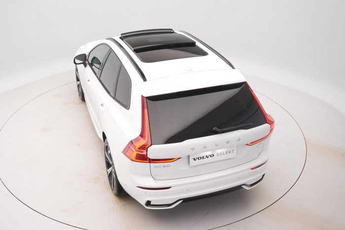 Volvo XC60 T6 RECHARGE AWD PLUS