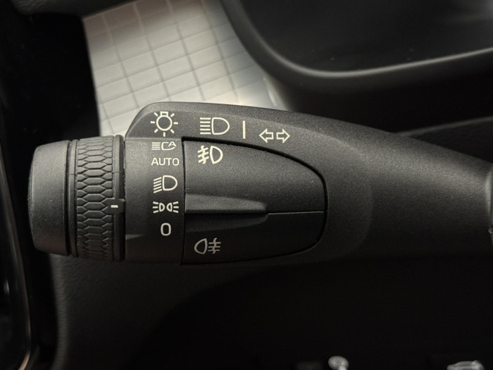 Volvo XC40 T3 MOMENTUM 1.maj. 1.5 Momentum