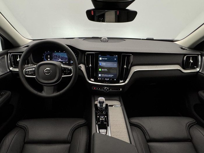 Volvo V60 CC B5 AWD ULTIMATE AUT 1.maj. 2.0 CC CC