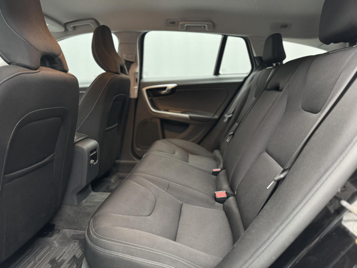 Volvo V60 D4 NAVIGACE CZ 2.0 d