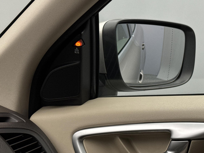 Volvo XC60 D3 AWD SUMMUM AUT CZ 2.4 d Summum