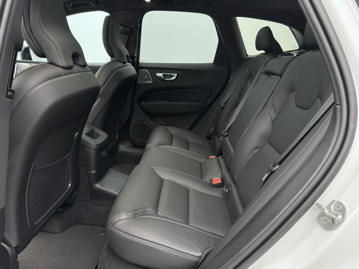 Volvo XC60 T8 AWD AUT ULTRA BLACK EDITON