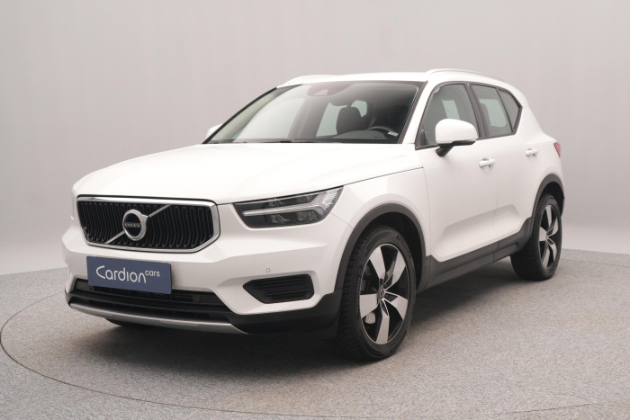 Volvo XC40 T4 AWD MOMENTUM CZ 2.0 Momentum
