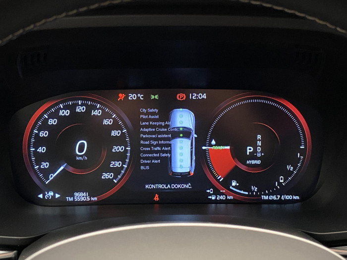 Volvo XC60 T8 AWD TWIN ENGINE R-DESIGN