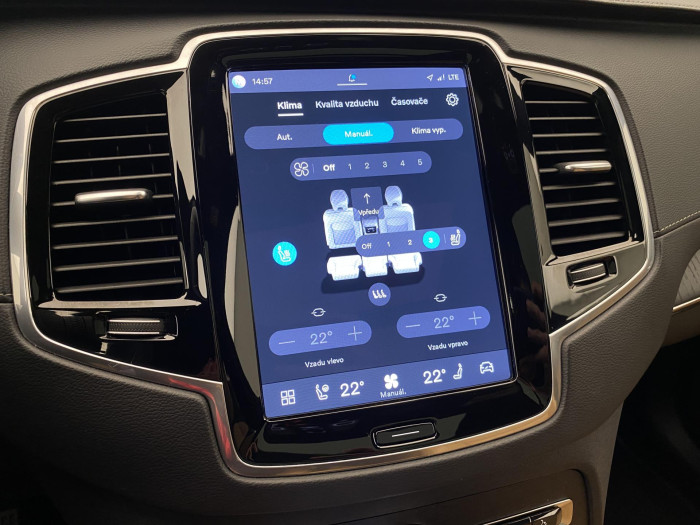 Volvo XC90 B5 AWD BRIGHT ULTRA CZ 7m