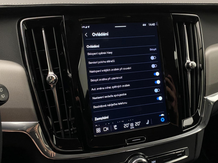 Volvo V90 B4 PLUS BRIGHT AUT CZ