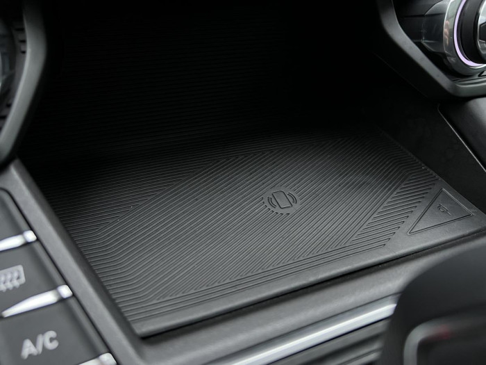 Lynk & Co 01 PHEV DCT Aut 1.maj.