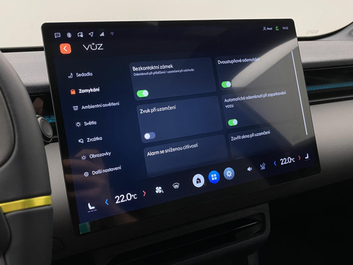 Lynk & Co 02 MORE EV