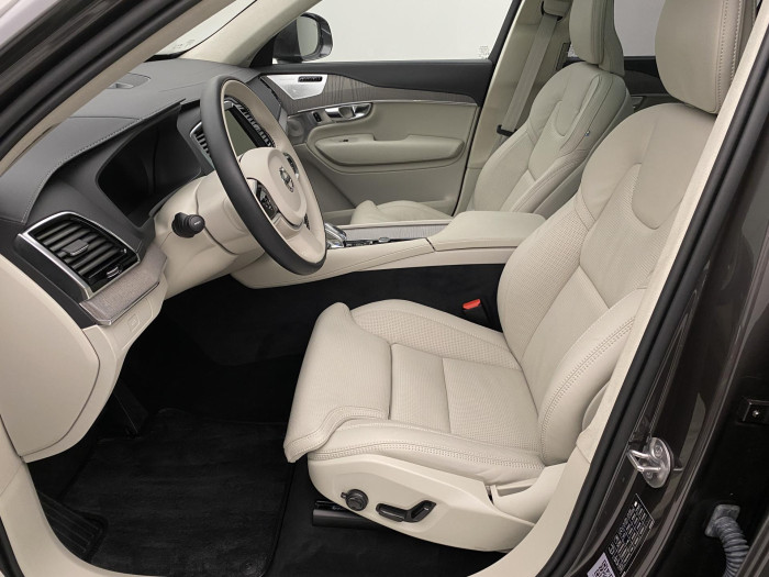 Volvo XC90 B5 AWD BRIGHT ULTRA REZERVACE