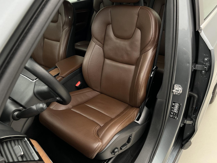 Volvo XC90 T6 AWD INSCRIPTION 7MÍST AUT