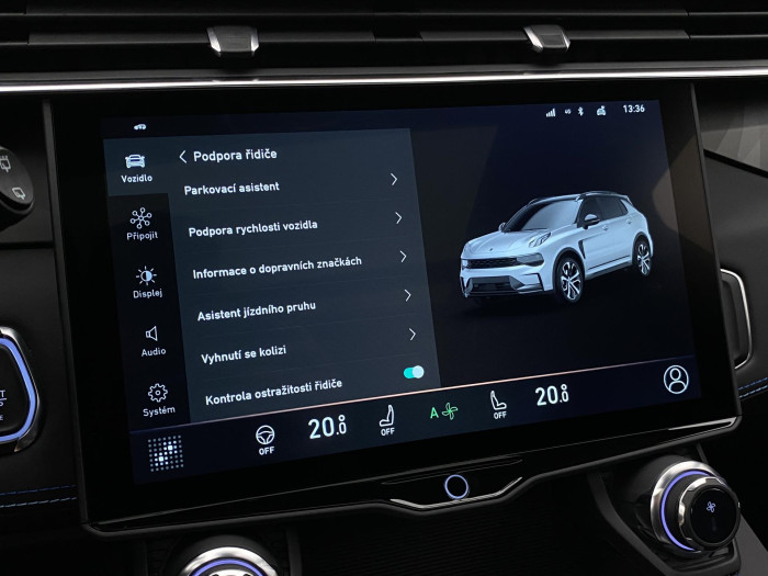 Lynk & Co 01 PHEV DCT AUT 1.maj