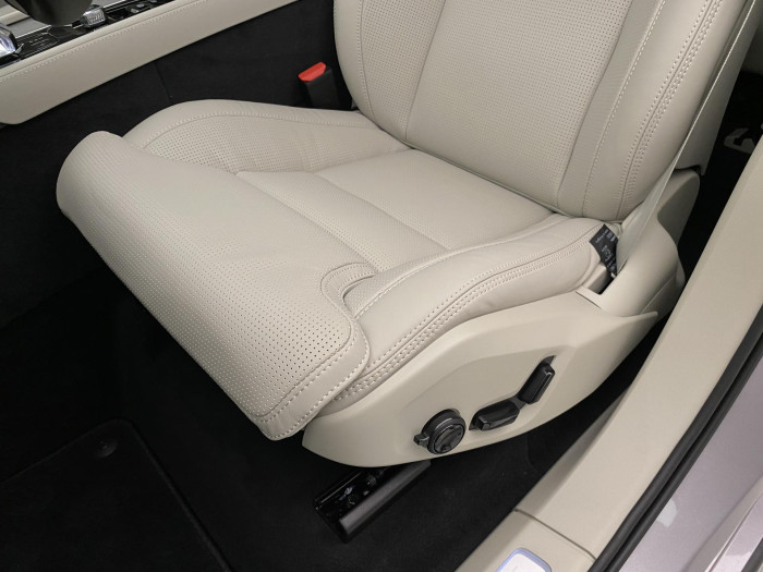 Volvo XC90 T8 AWD RECHARGE BRIGHT PLUS 7m