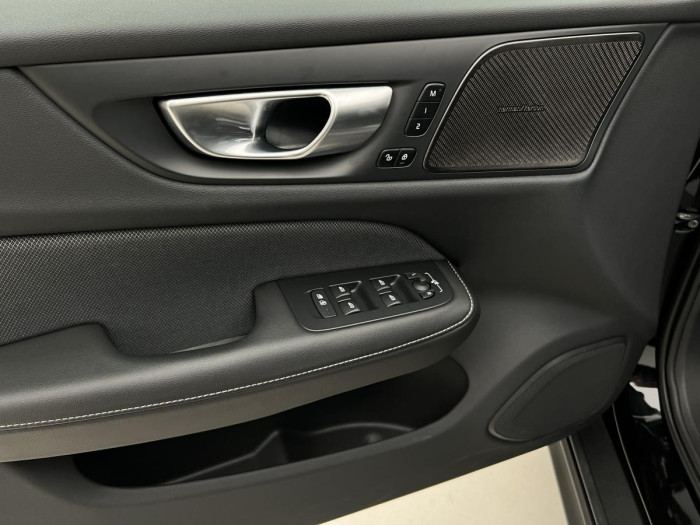 Volvo V60 CROSS COUNTRY B5 AWD Ultimate