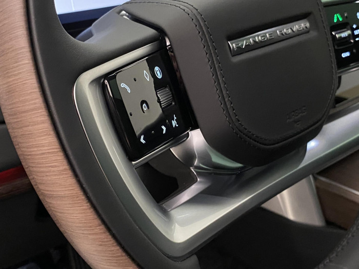 Land Rover Range Rover P530 AUTOBIOGRAPHY SWB