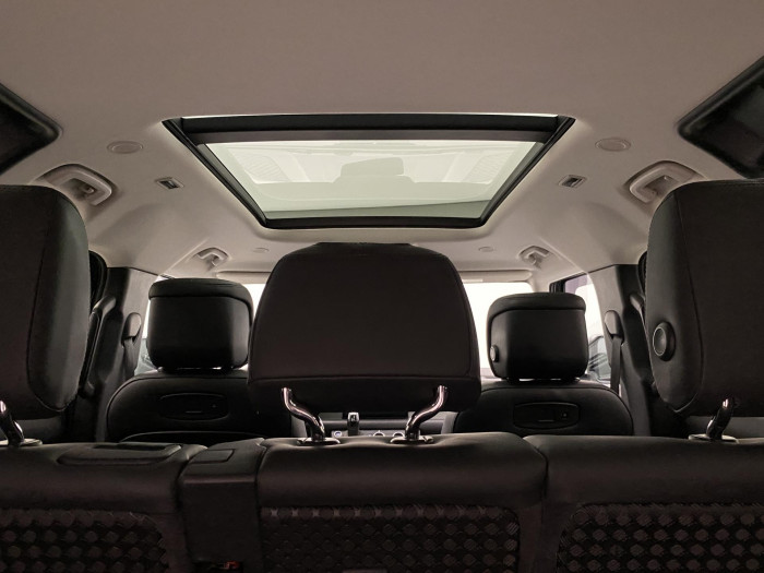 Land Rover Defender 110 P400 HSE AWD REZERVACE