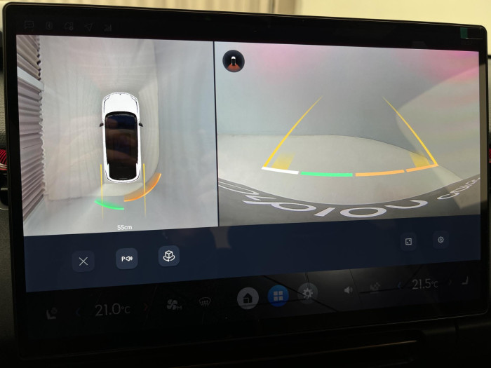 Lynk & Co 08 MORE PHEV