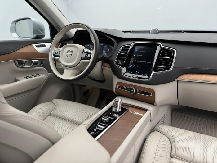 Volvo XC90 T8 AWD RECHARGE INSCRIPTION