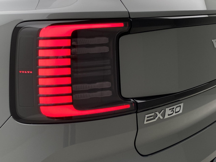 Volvo EX30 PURE ELECTRIC SINGLE PLUS