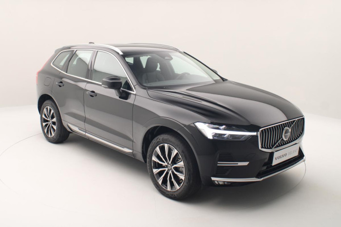 Volvo XC60 B4 AWD PLUS BRIGH REZERVACE