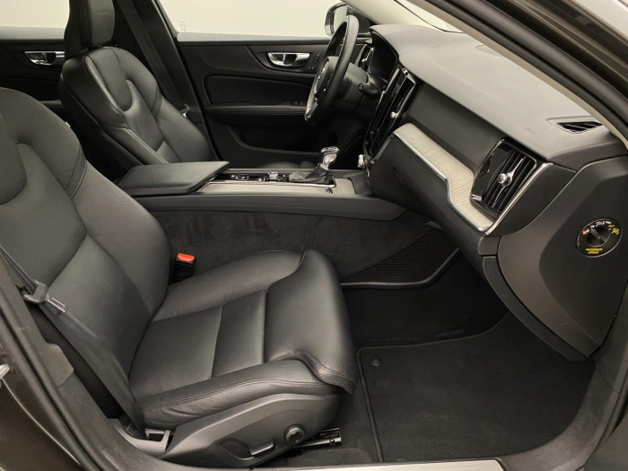 Volvo V60 D3 INSCRIPTION AUT 1.maj. 2.0 d