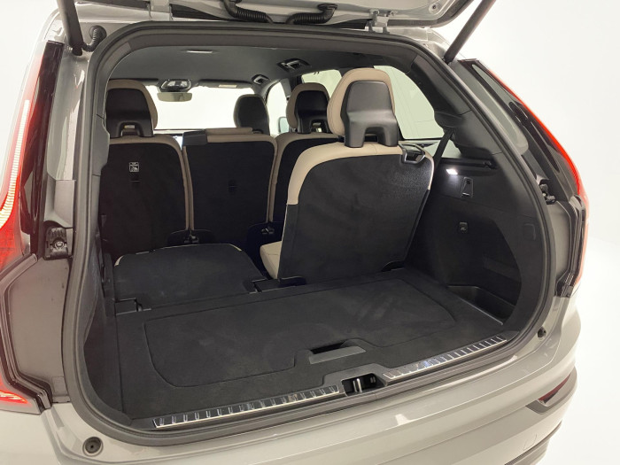 Volvo XC90 T8 AWD RECHARGE DARK PLUS 7m