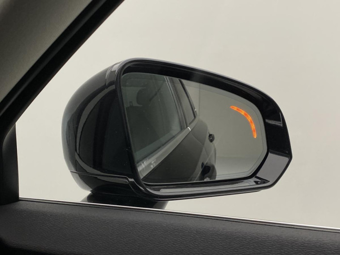 Volvo V90 B4 AWD CORE AUT REZERVACE