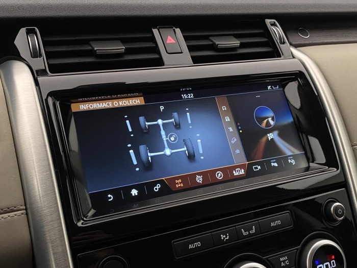 Land Rover Discovery 3,0 Sd6 AWD HSE REZERVACE