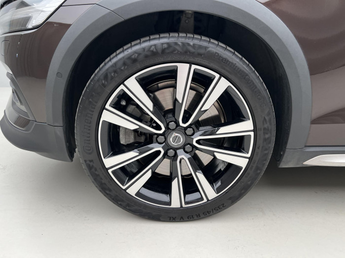 Volvo V60 CC D4 AWD POLESTAR AUT CZ 2.0 d CC CC