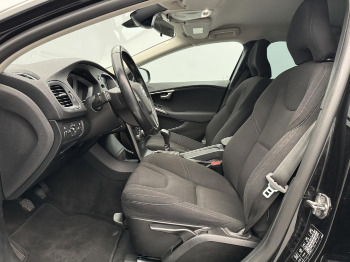 Volvo V40 D2 KINETIC 2.0 d