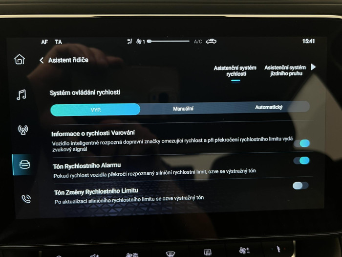 MG ZS 1.5 ESSENTIAL PLUS CZ 1.maj.