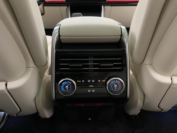 Land Rover Range Rover P530 AUTOBIOGRAPHY REZERVACE