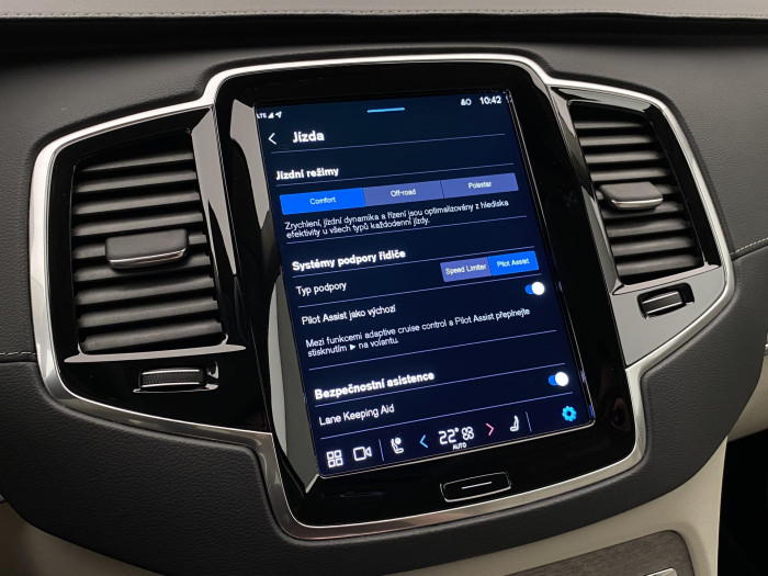 Volvo XC90 B5 AWD BRIGHT PLUS AUT CZ