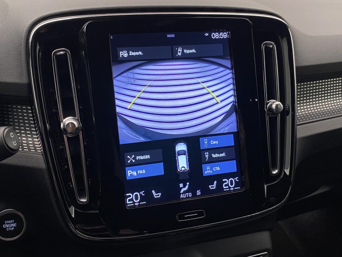 Volvo XC40 D4 AWD R-DESIGN AUT 2.0 d