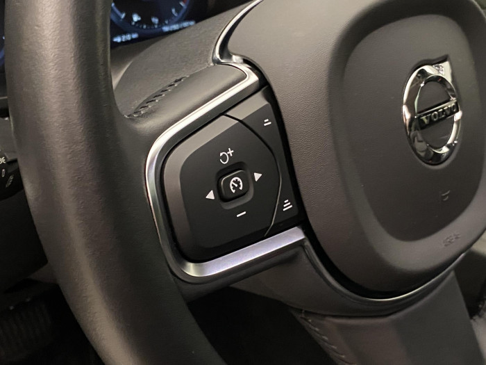 Volvo XC60 T4 MOMENTUM AUT 1.maj 2.0 Momentum