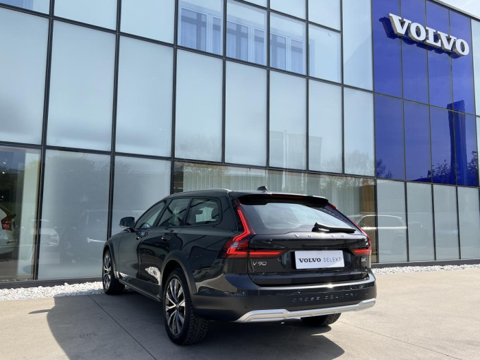 Volvo V90 B4 AWD AUT CROSS COUNTRY PLUS