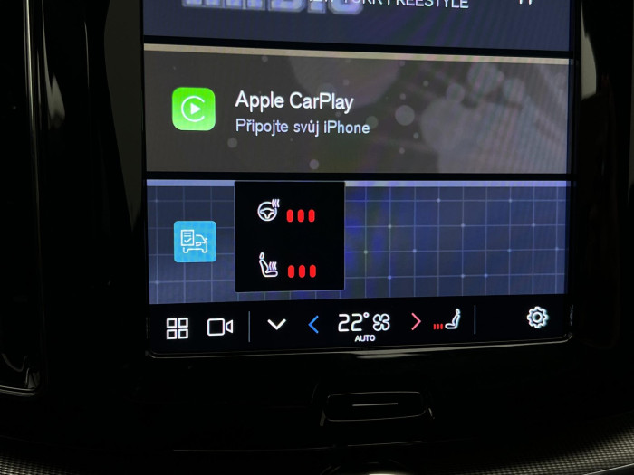 Volvo XC60 B4 AWD PLUS DARK AUT 1.maj.