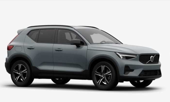Volvo XC40 B4 AUT DARK PLUS