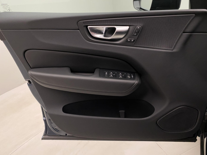 Volvo XC60 B5 AWD AUT DARK PLUS