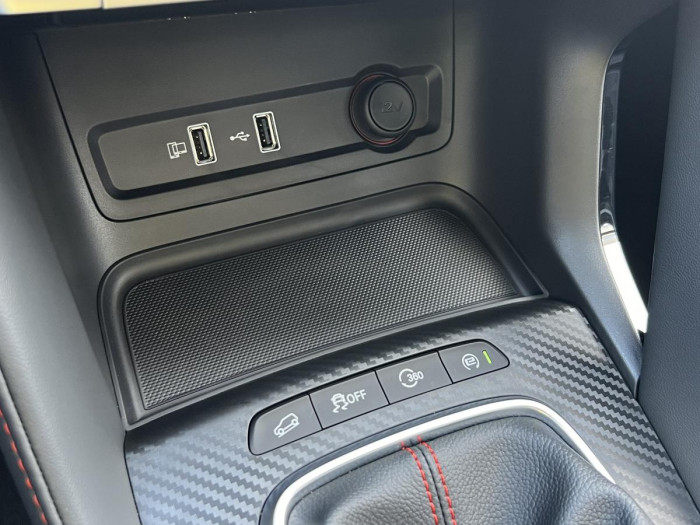 MG ZS ELEGANCE - ZIMNÍ PNEU ZDARMA* 1.0 Elegance