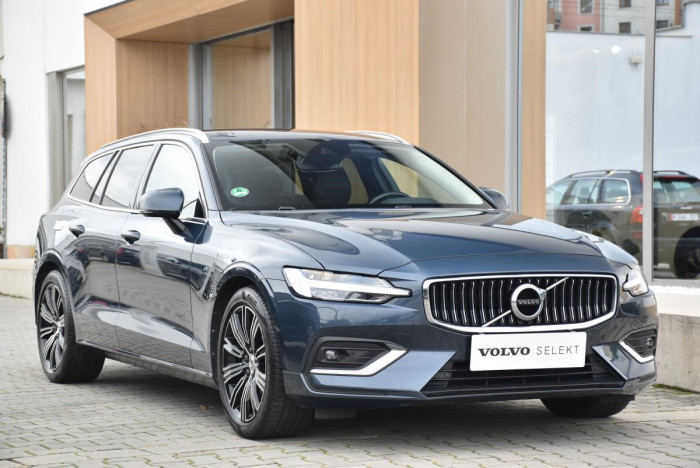 Volvo V60 D4 INSCRIPTION AUT REZERVACE 2.0 d