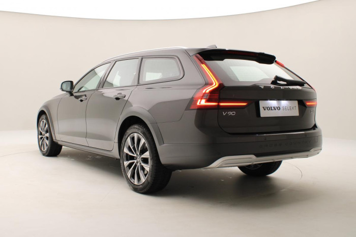 Volvo V90 CC B4 AWD PLUS AUT