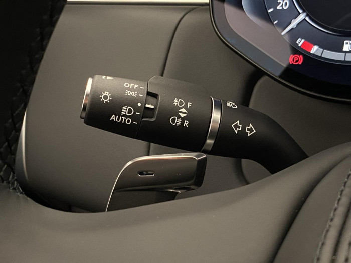 Land Rover Range Rover P530 AUTOBIOGRAPHY LWB