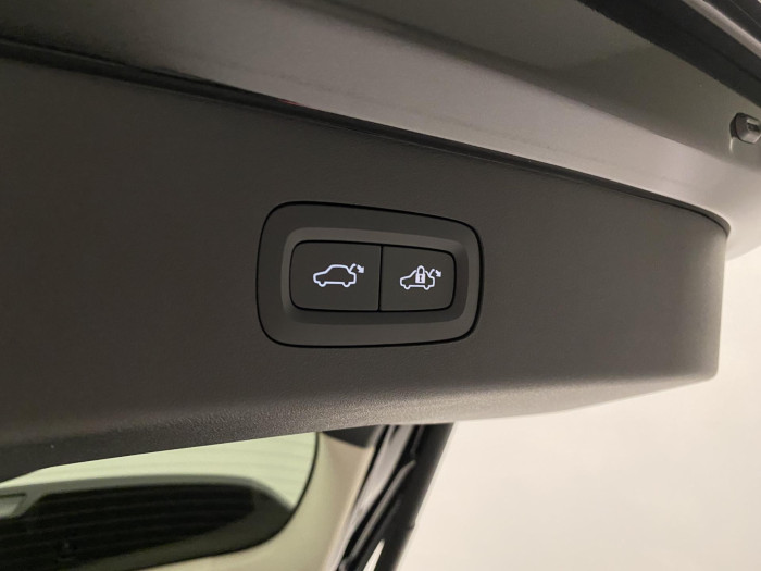 Lynk & Co 01 PHEV DCT AUT REZERVACE