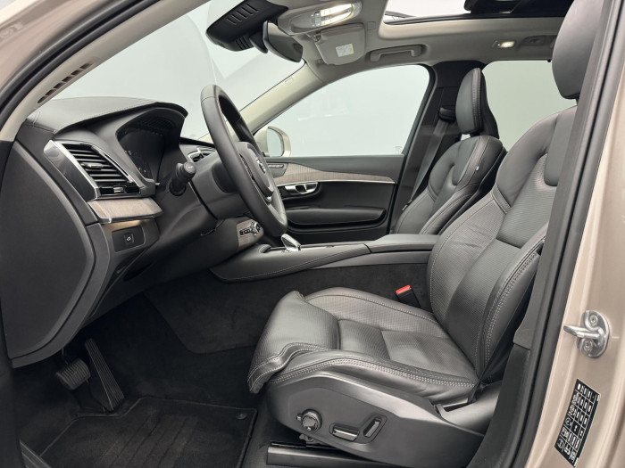 Volvo XC90 B5 AWD PLUS BRIGHT CZ