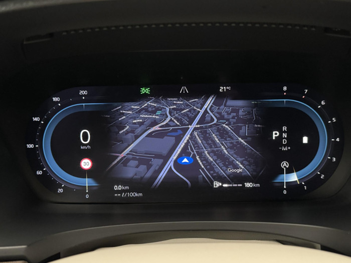 Volvo V90 CC B5 AWD PRO AUT REZERVACE 2.0 CC CC