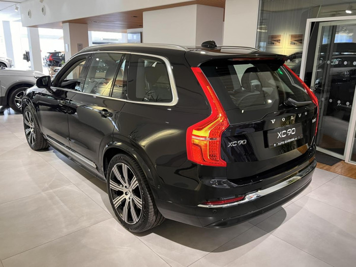 Volvo XC90 B5 AWD AUT BRIGHT PLUS 7-míst