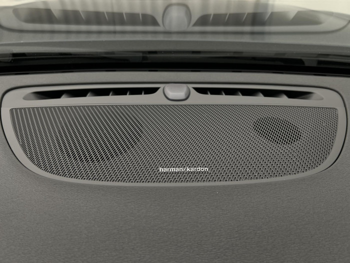 Volvo V90 T6 AWD RECHARGE CORE AUT 1.maj