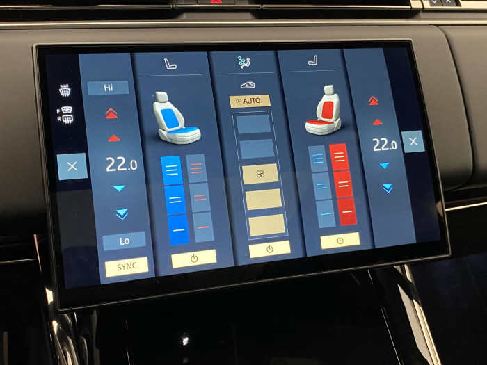 Land Rover Range Rover Sport D250 DYNAMIC SE AWD REZERVACE 3.0 d Dynamic SE