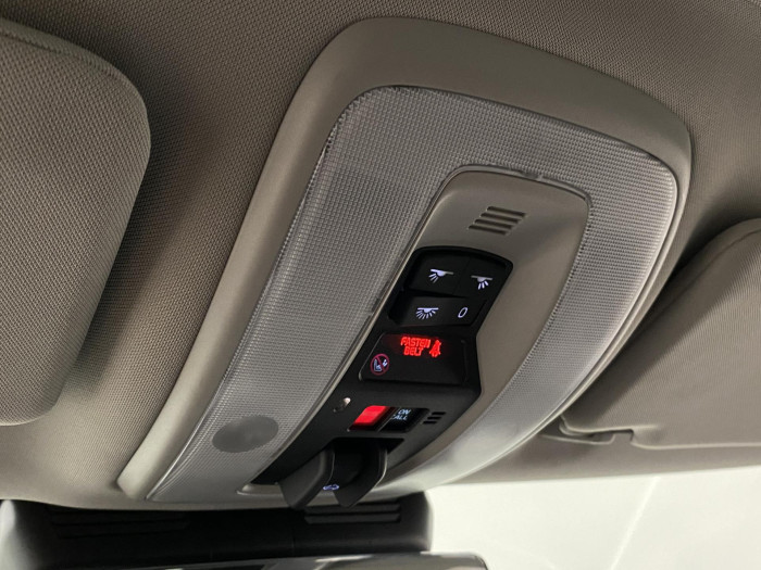Volvo V60 D4 SUMMUM AUT NAVIGACE 2.0 d Summum